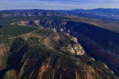 Elk_Ridge_Hammond_Arch_Cyn_c_Tim_Peterson_EcoFlight